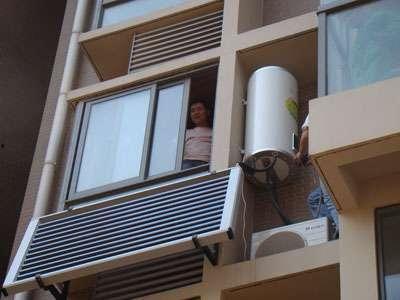 阳台壁挂太阳能安装视频,阳台壁挂太阳能安装步骤详解